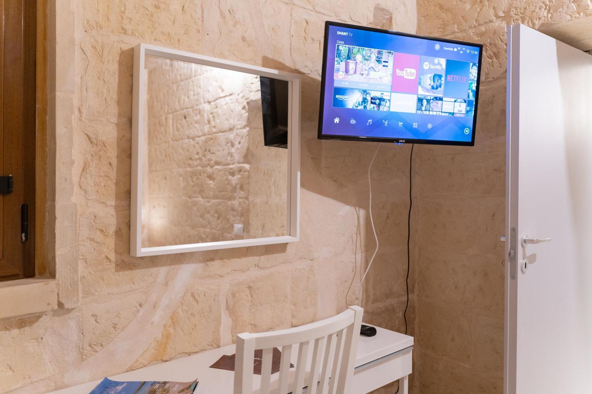 Dimora Barocca Apartment Irene Lecce Dış mekan fotoğraf