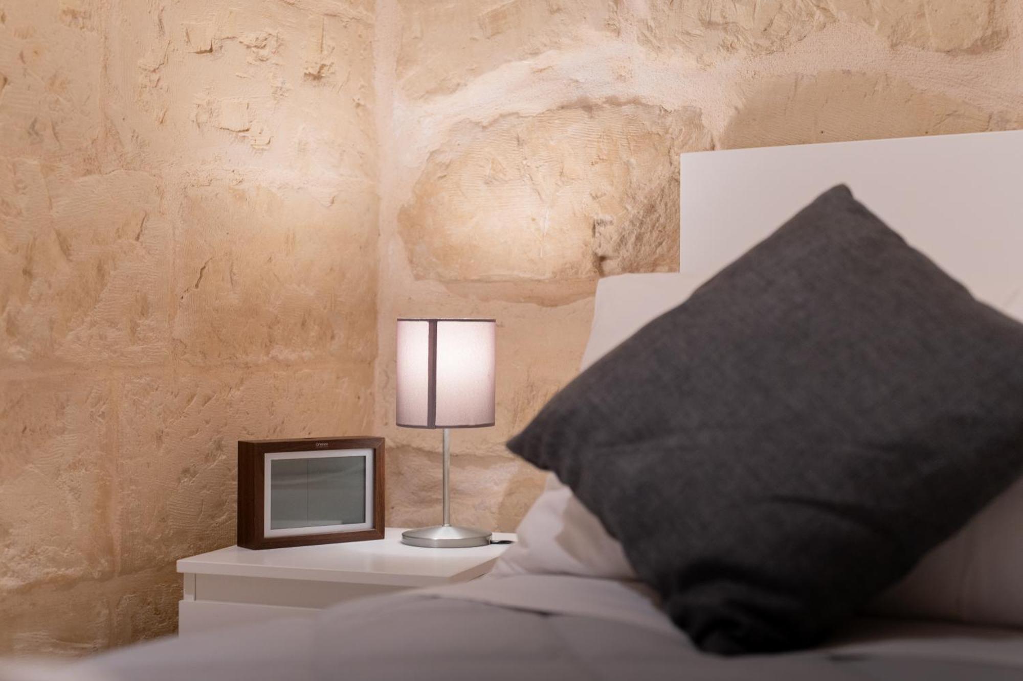 Dimora Barocca Apartment Irene Lecce Dış mekan fotoğraf